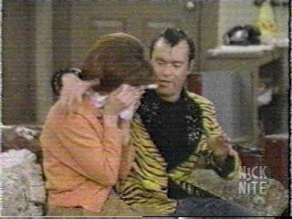I can't take it anymore! I gotta get this stuff off my face! It attracts flies!